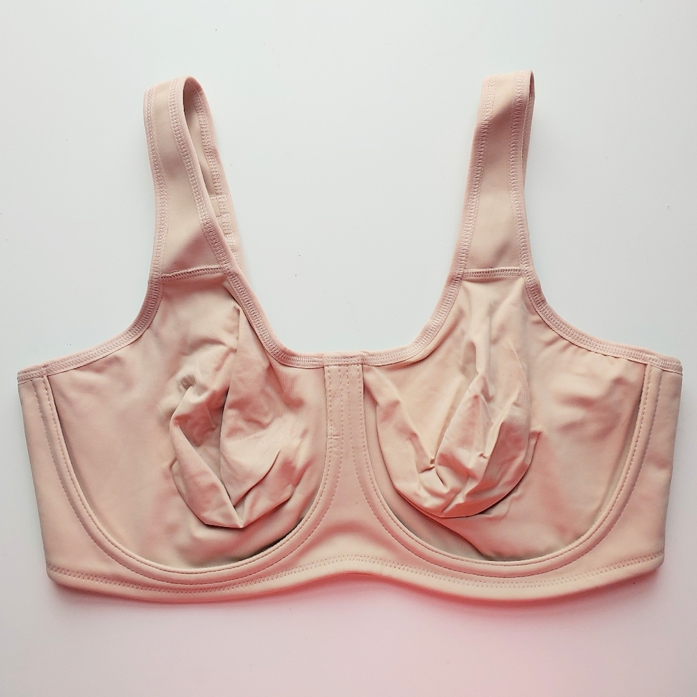 Wacoal Simone Sport Underwire Bra in light nude/ beige for high intensity sports
